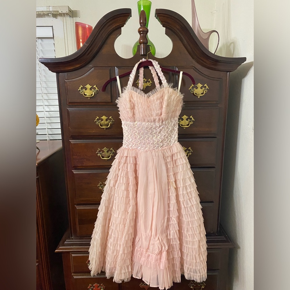 Dreamy pink cocktail dress